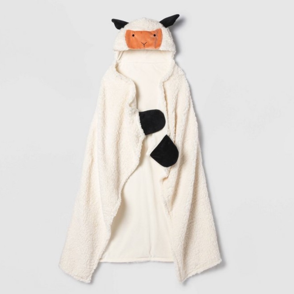 NWT Pillowfort Sheep Hooded Blanket
